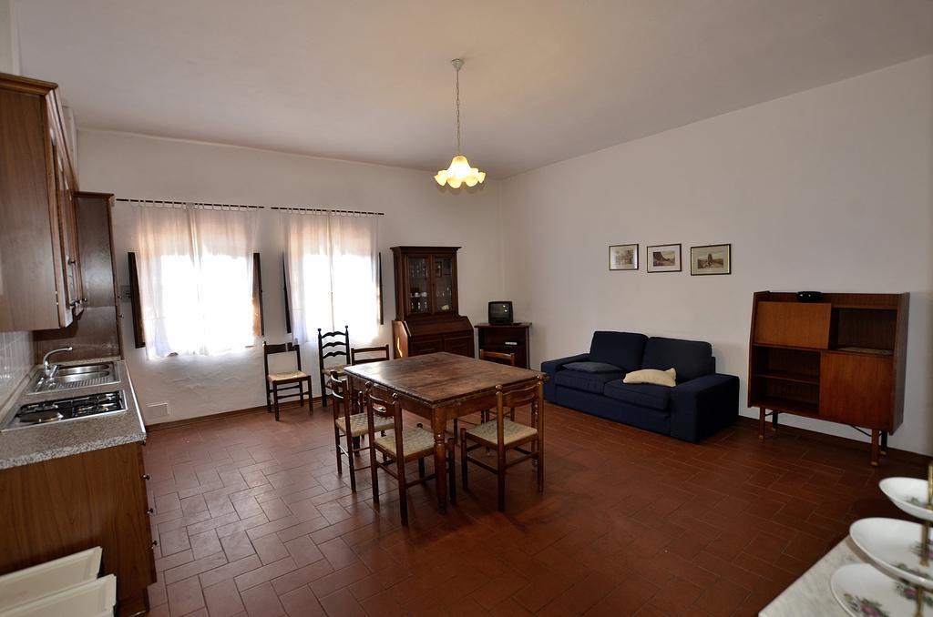 Agriturismo Poggio Ai Grilli Gambassi Terme Zimmer foto